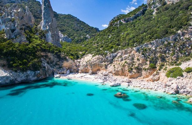 Trekking in Cala Goloritzè from Baunei