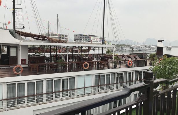 Halong Bay 3 days and 2 nights on boat cruise from Hanoi