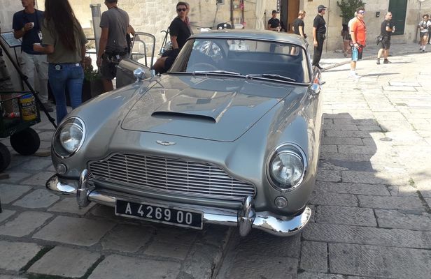 007 Special mission guided tour in Matera