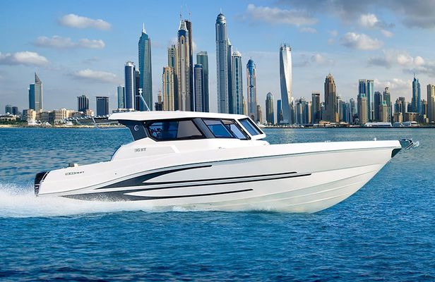 Dubai private boat trip on boat Thunder