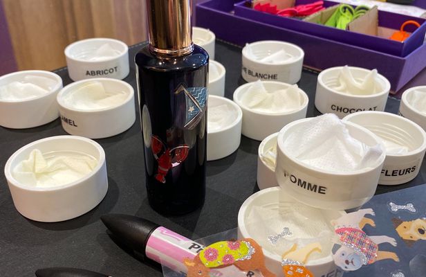 Le Petit Parfumeur workshop for kids at Molinard Grasse