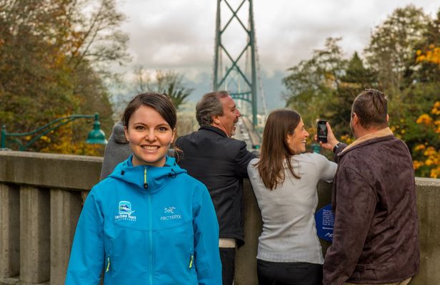 City highlights guided tour of Vancouver