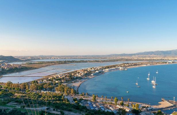 Guided hike to the Devil's Saddle in Cagliari