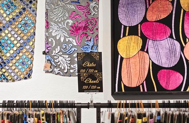 3-hour silk tour in Lyon