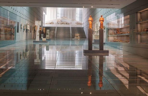 Acropolis Museum discovery private guided walking tour