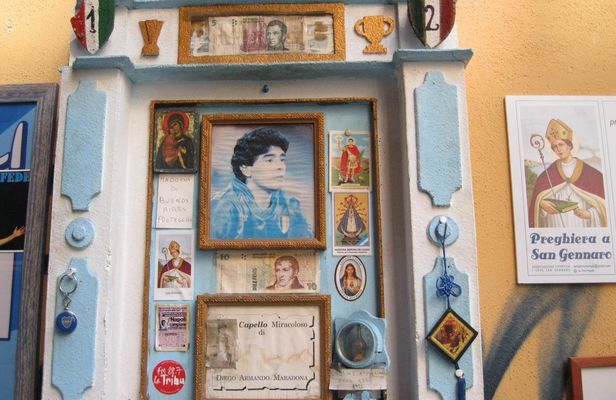 Private tour to discover Maradona in Naples
