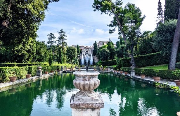 Private Tivoli tour from Rome in vintage Fiat 500