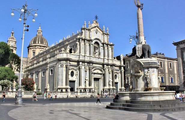 Catania 2-hour guided walking tour