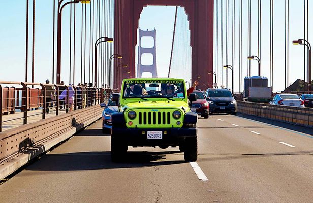 Private ultimate jeep city tour in San Francisco
