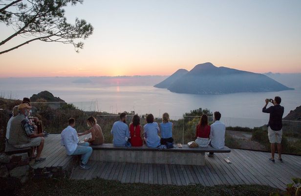 Wine tasting at Tenuta Castellaro on Lipari island