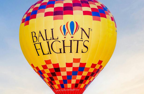 Sunrise hot air balloon ride in the Margham Desert