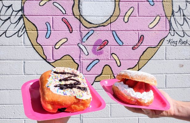 Las Vegas downtown and Fremont street donut tour