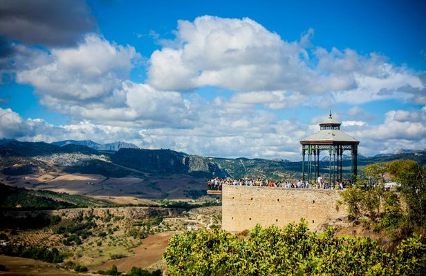 Guided walking tour of Ronda´s historic center