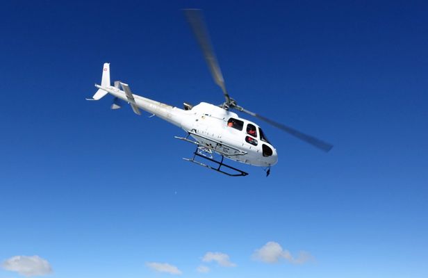 Jura-Seeland helicopter tour from Bern-Belp