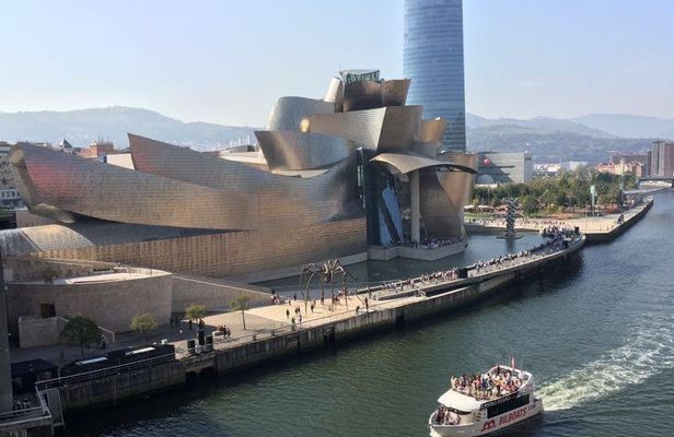 Bilbao and Gaztelugatxe minivan guided tour from San Sebastián