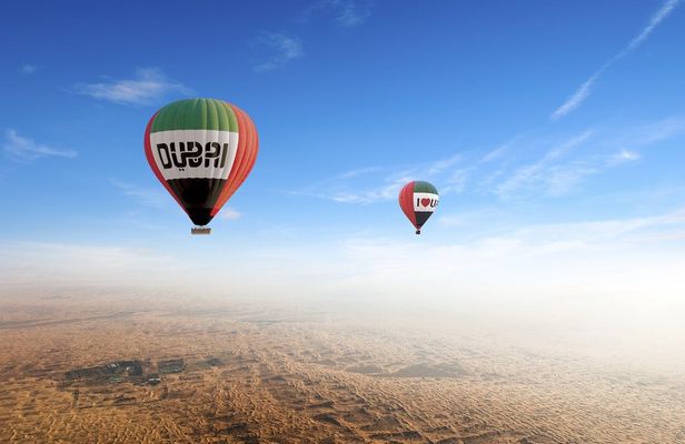 Dubai Hot Air Balloon Luxury Experience with Michelin Breakfast