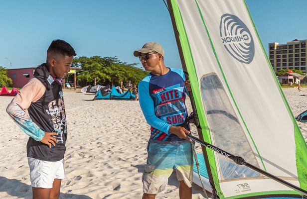 2-hour private windsurfing class in Aruba