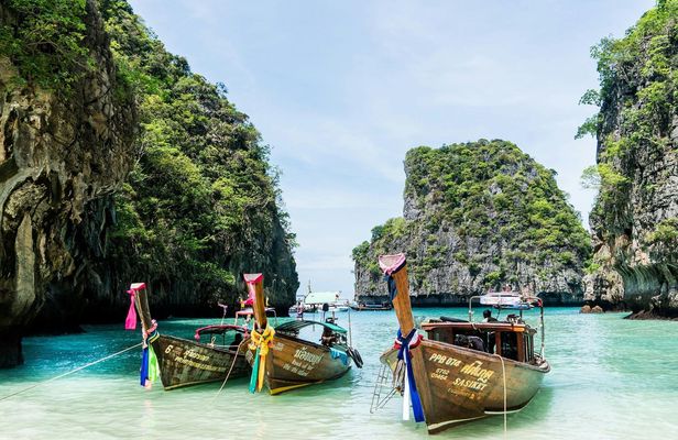 Phi Phi Islands half-day snorkeling sunset experience (from Phi Phi)