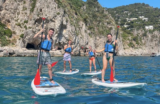 Capri caves and beaches tour on paddleboard