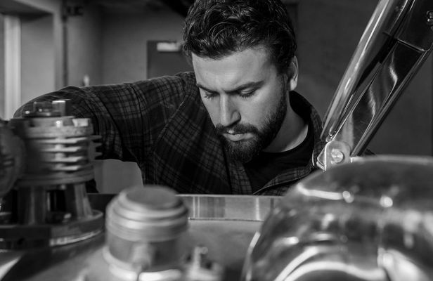 Home-brewing small-group masterclass at Ftelos Brewery in Santorini
