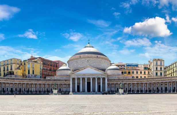 Naples private walking tour of the historic center