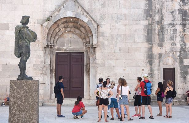 Historic Zadar old town guided walking tour