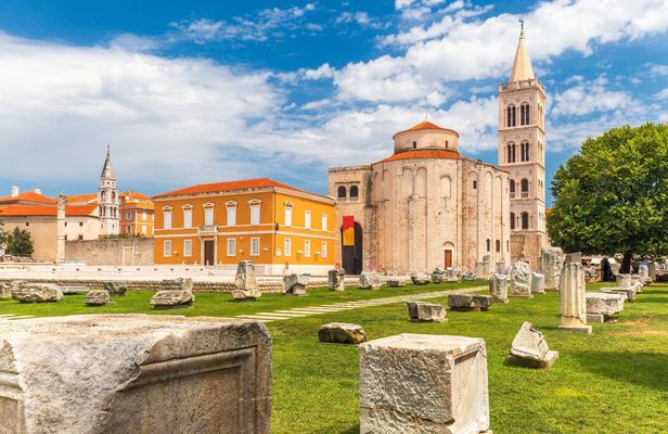 Zadar Old Town morning guided walking tour