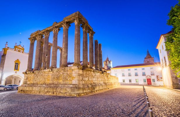 Evora churches and temple private tour from Lisbon