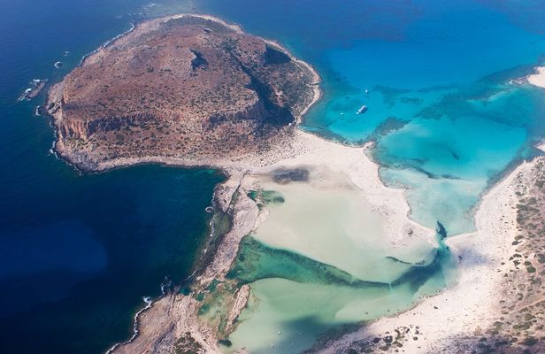 Balos Lagoon and Falassarna beach jeep tour with lunch
