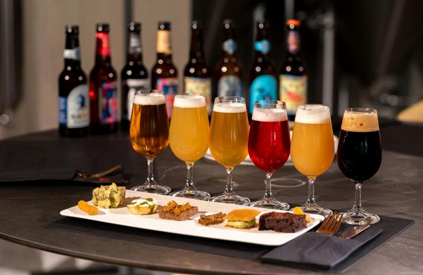 Ftelos brewery private beer tasting experience in Santorini