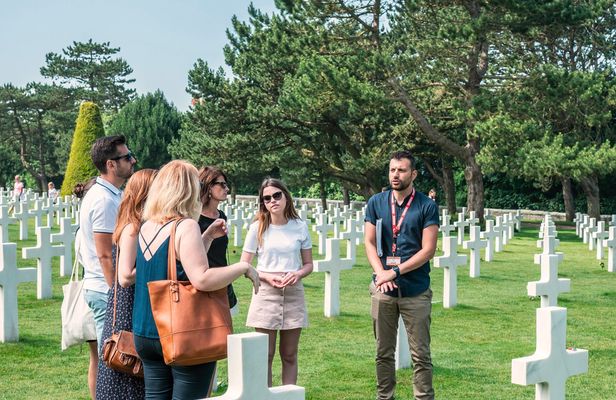 Small group guided tour of Key D-Day Sites and the Memorial de Caen Museum