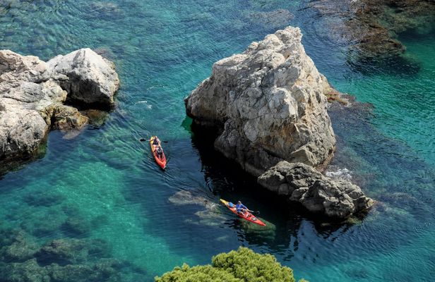 Kayak tour on the coast of Taormina