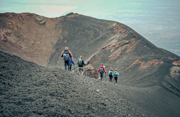 Etna guided trekking tour to 3000 meters