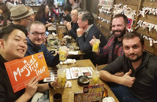 Osaka bar hopping night tour in Namba