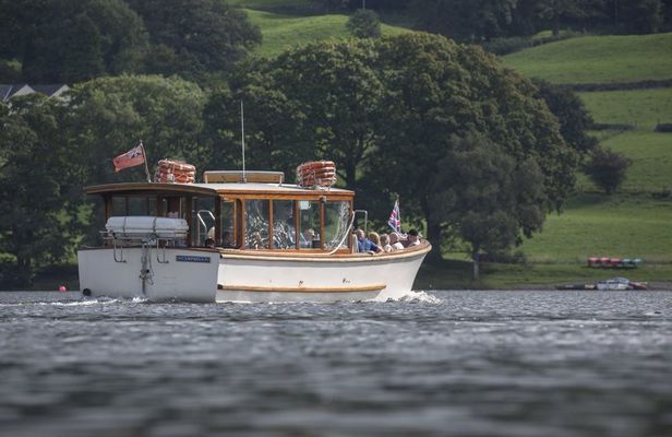 Coniston Swallows and Amazons cruise