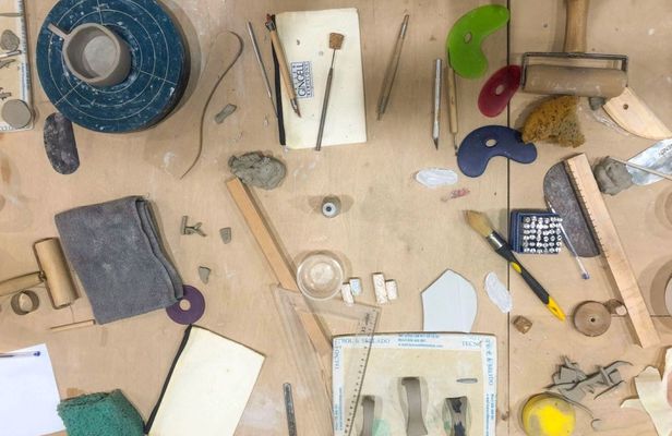 Artisan planter making experience in Barcelona