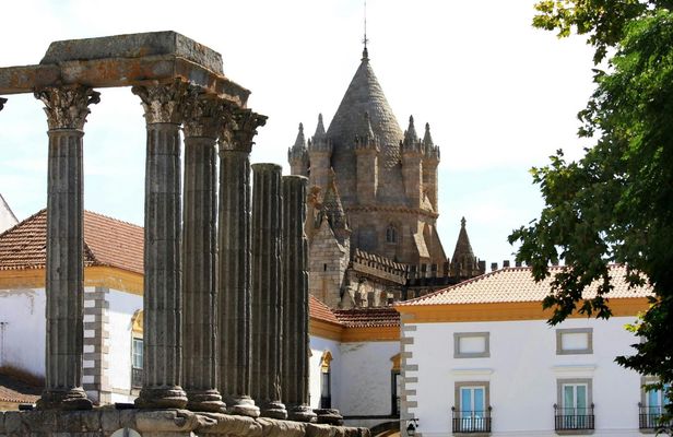 Evora Museu Nacional Frei Manuel do Cenáculo tickets with audio tour