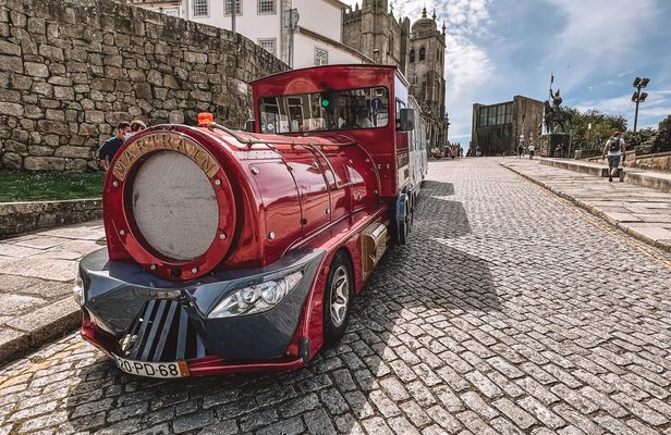 Porto touristic train with wine cellar visit and optional boat cruise