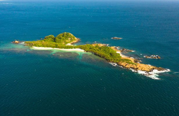 TUI Tours: Snorkeling at Pigeon Island from Trincomalee