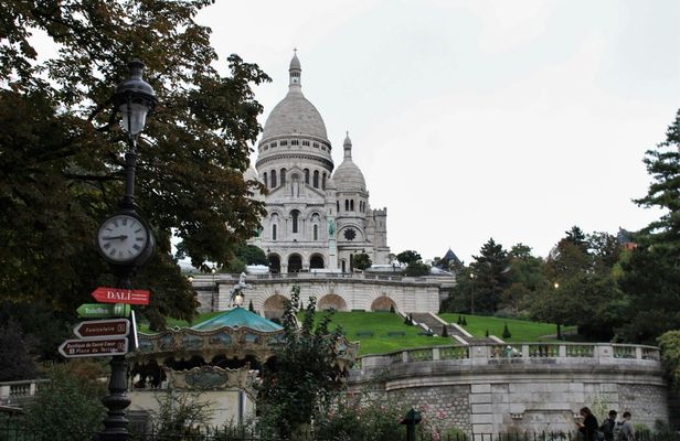 Culinary Adventure in Montmartre