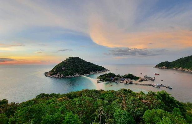 Speedboat tour to Koh Tao and Koh Nang Yuan from Koh Phangan
