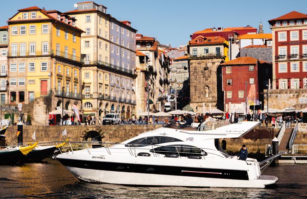 Private yacht cruise on the Douro River at sunset