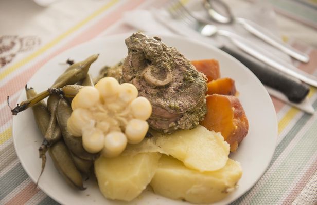 Dinner experience with a local family in Arequipa