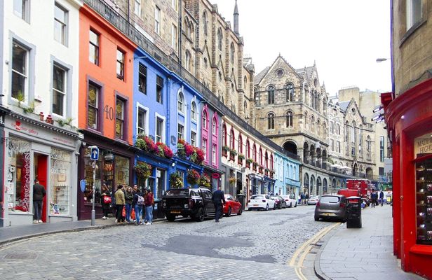 Self-guided Discovery Walk in Edinburgh - an obscure adventure