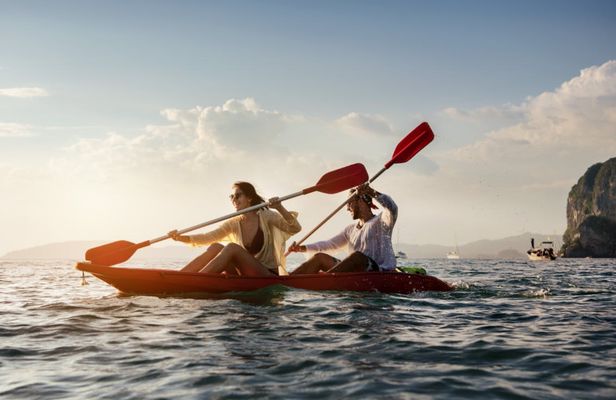 Newquay guided kayaking tour
