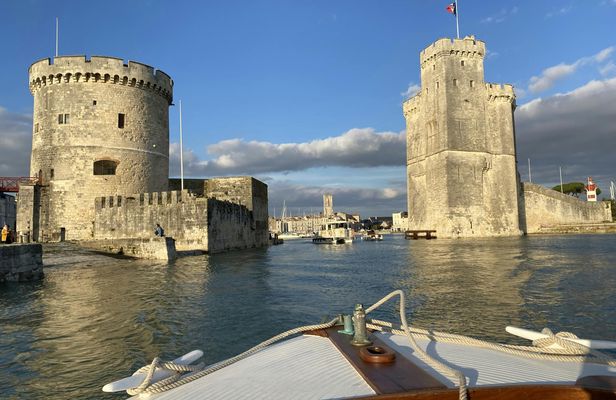 Wooden boat cruise in the bay of La Rochelle