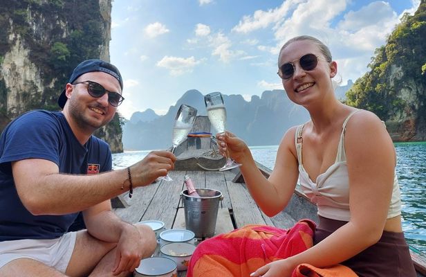 Cheow Lan Lake cruise and safari with food and drinks