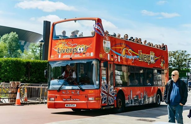 City and Beatles tour with hop-on hop-off tour ticket