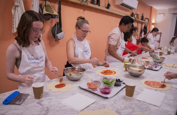 Florence Cooking Class Making Pizza and Gelato