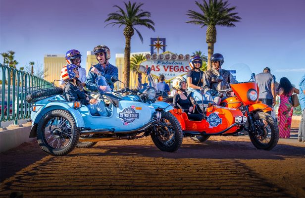 Customized private guided tour of Las Vegas Strip by sidecar